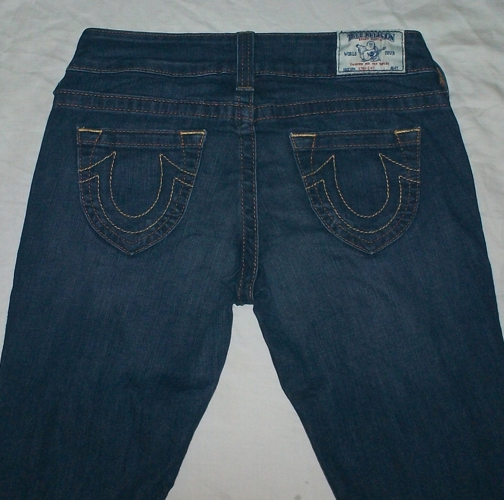 WOMENS TRUE RELIGION JEANS 28